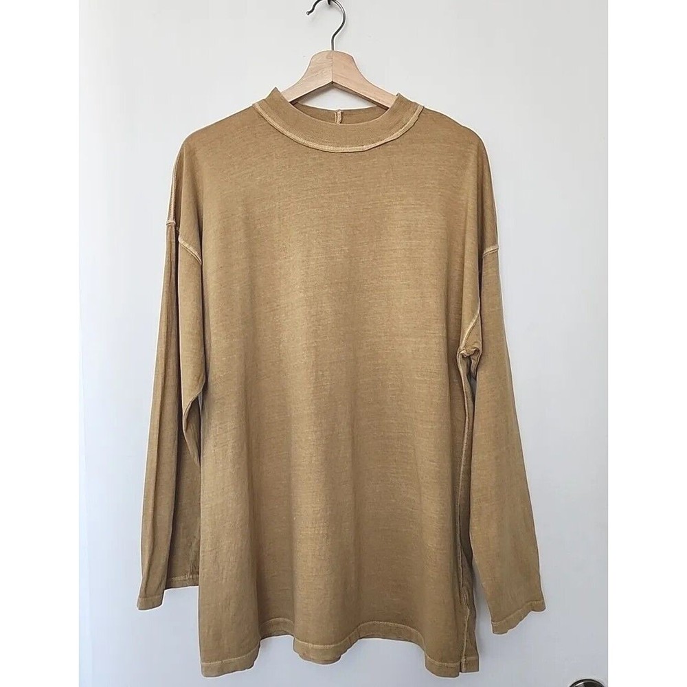 We the Free Womens  T-shirt size S Oversized Beige oversized surfer boho